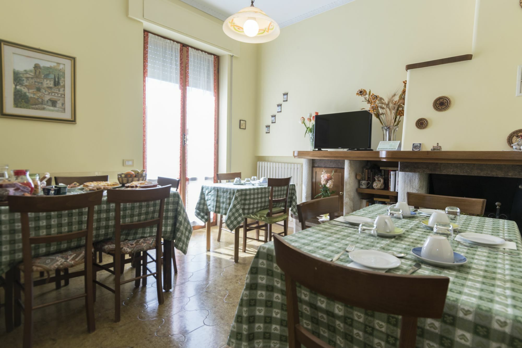 Camere Mariella Assisi Exterior photo